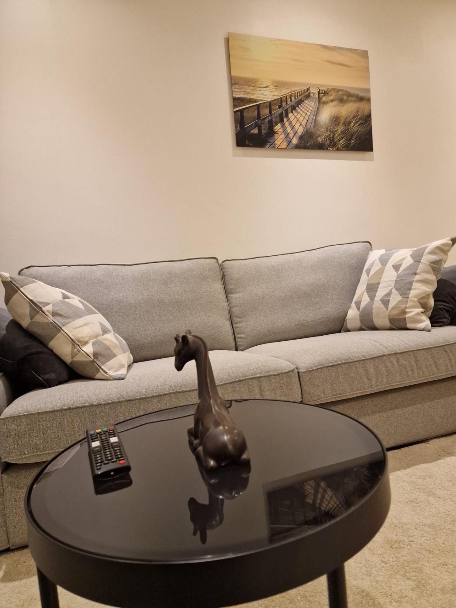 Noah Longstay Apartment Västerås Eksteriør bilde